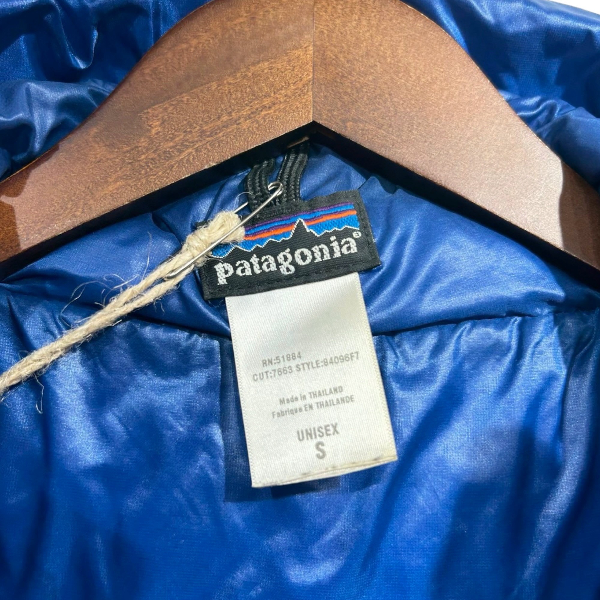 Patagonia パタゴニア アウトドアジャケット S ダウン BLUE / 青 - 画像 (2)